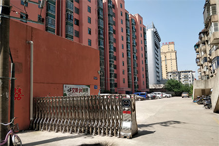 升华广场达川区烟草公司3室2厅1卫南